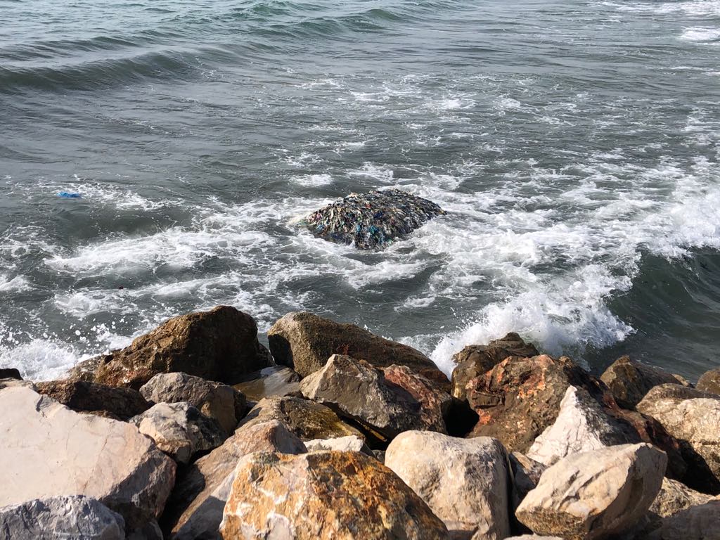 Un\'altra ecoballa a Perelli 1