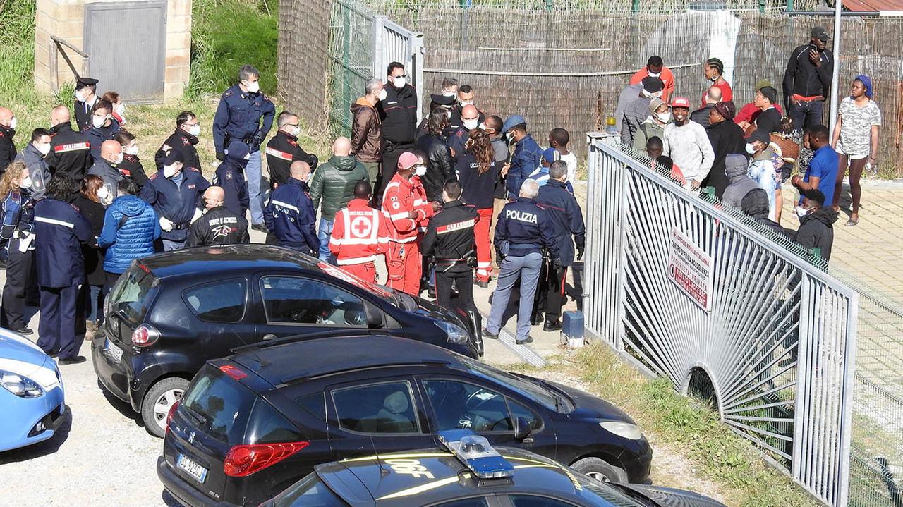 La Caravella: le dichiarazioni del sindaco Ferrari e dell\'assessore Bezzini