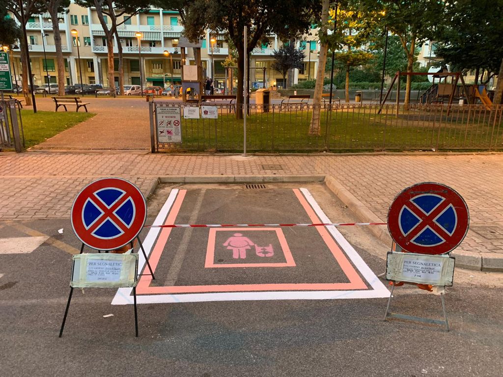 PANCHINE INCLUSIVE E PARKING ROSA, REALIZZATE A PIOMBINO LE NUOVE OPERE NEL SEGNO DELL�ACCESSIBILIT�