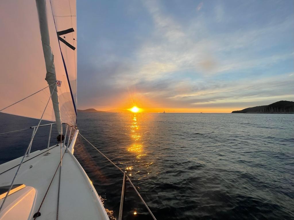 TROFEO DELLA COSTA ETRUSCA, DOMENICA RITORNANO LE REGATE NEL MARE DI SALIVOLI