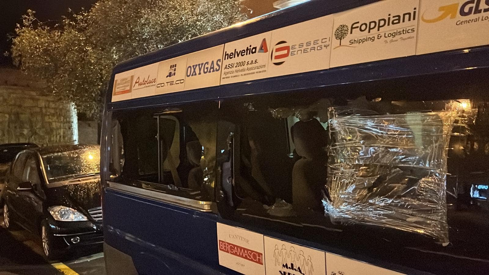 Daspo per i colpevoli del danneggiamento del mezzo del Fulgor Fidenza