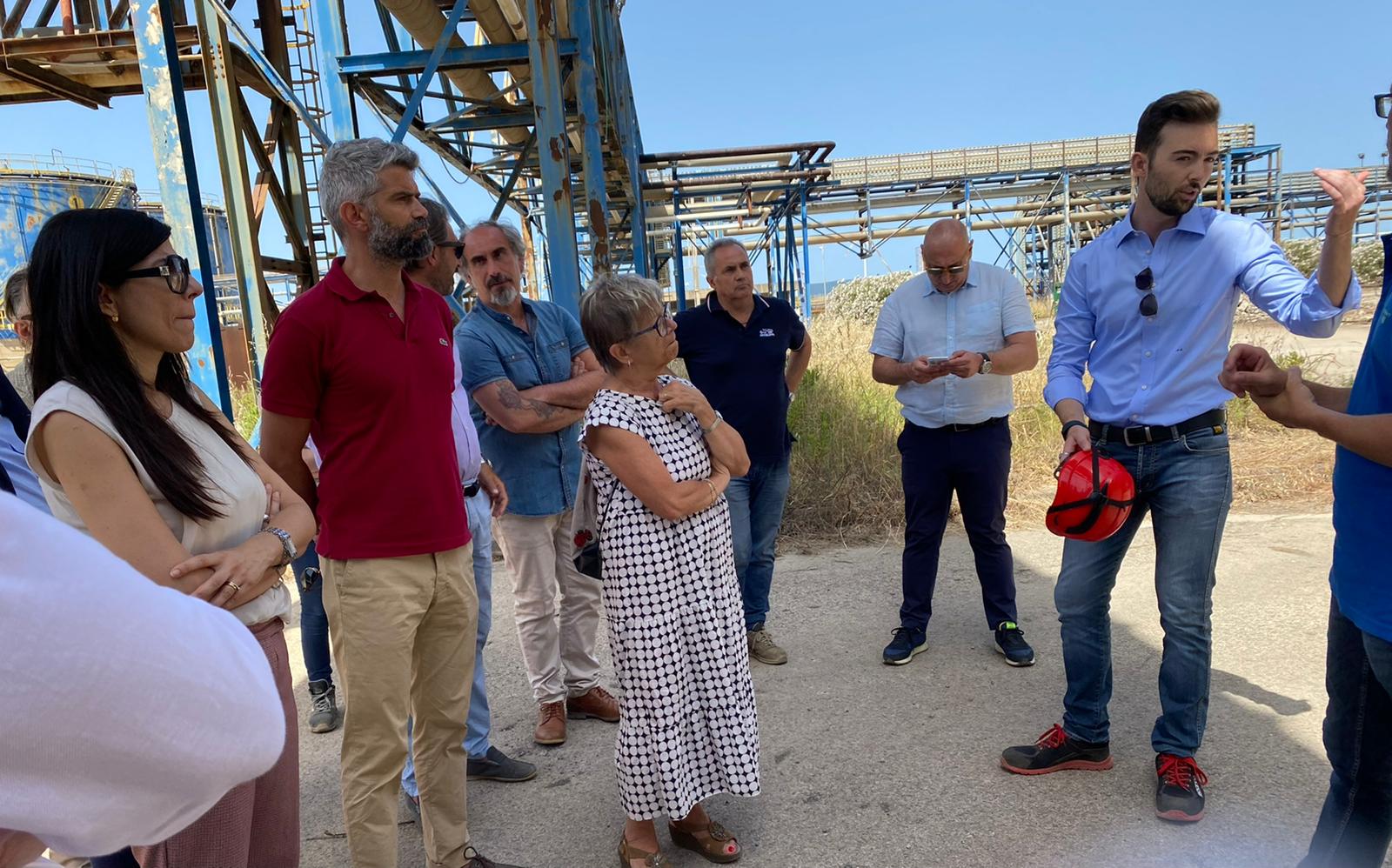 Ex centrale Enel: sopralluogo per assessora Monni e sindaco Ferrari