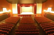 Sarto per signora in scena al teatro Metropolitan