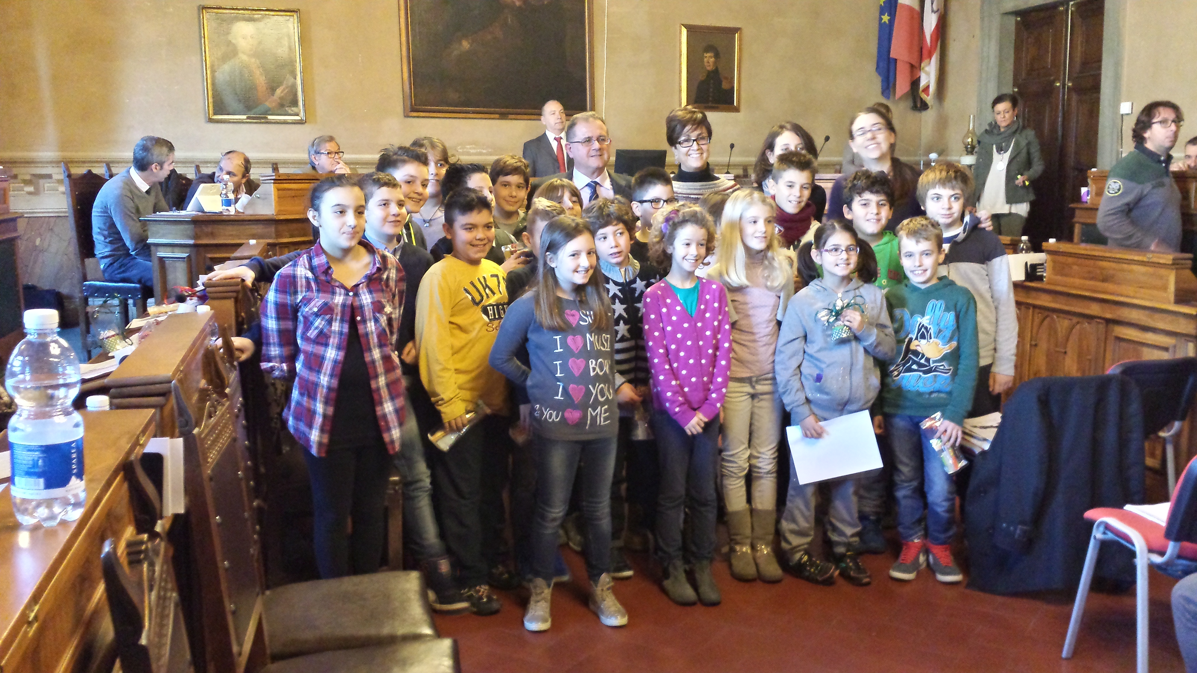 Il Consiglio dei bambini si presenta Seduta aperta questa mattina per l\'incontro con il Consiglio Comunale.