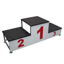 Sala Consiliare. Premiati gli sportivi pi&ugrave; forti del 2014.