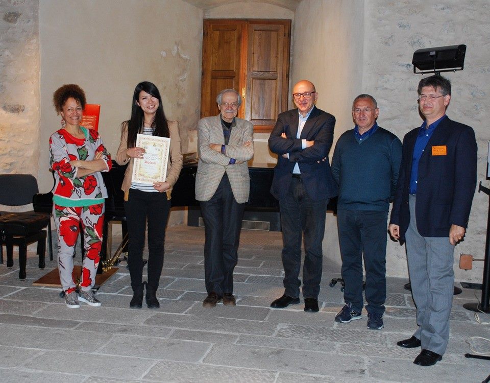 "RIVIERA ETRUSCA" Premio "G. Giannoni" alla pianista giapponese Mari Shirai