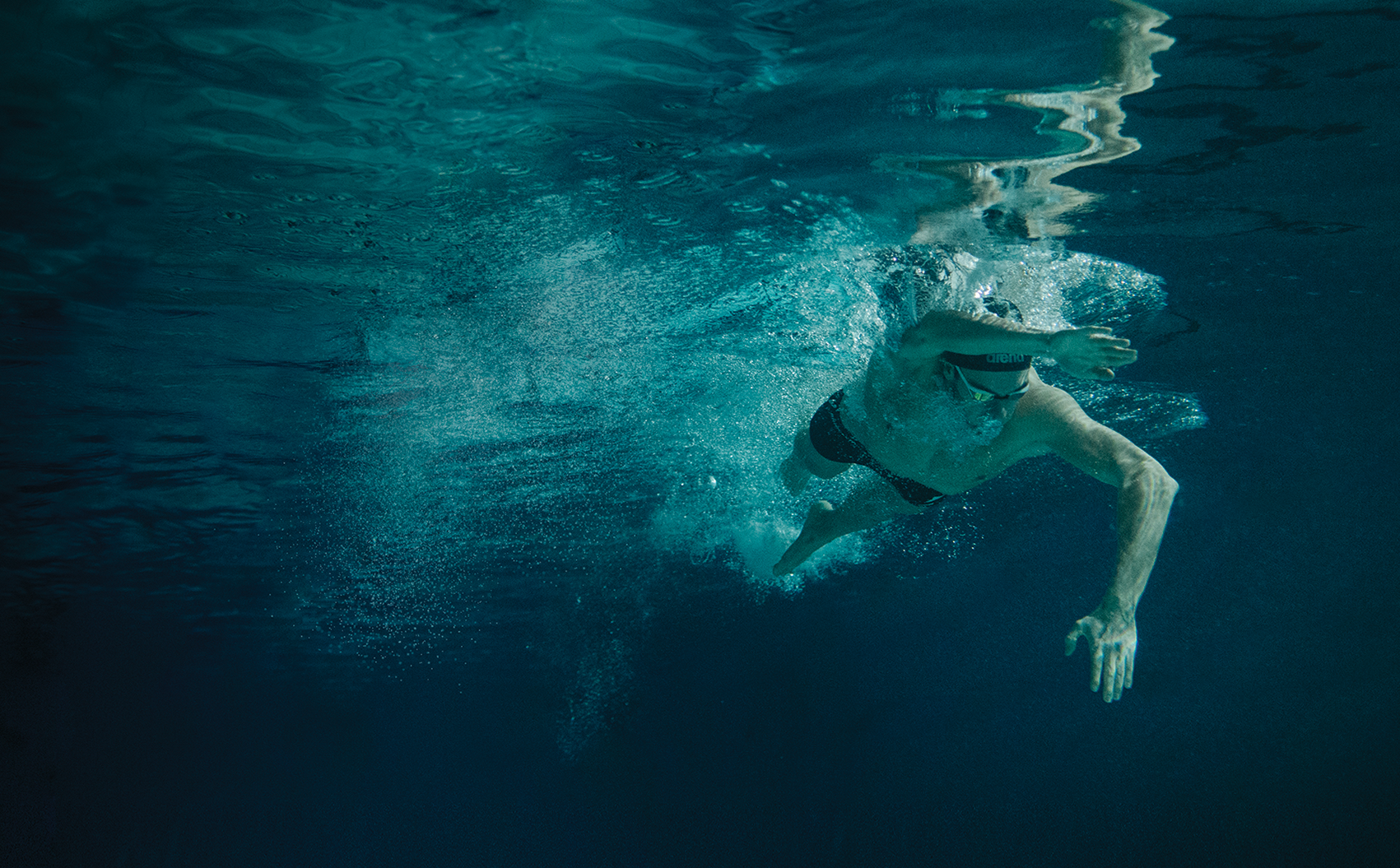 Insegui Il Tuo Sogno, Non Fermarti Mai accanto a Gregorio Paltrinieri e Bridgestone