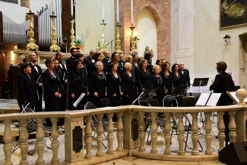 A 20Eventi � la serata dedicata alla �Lirica d\'estate� con la Corale Mascagni