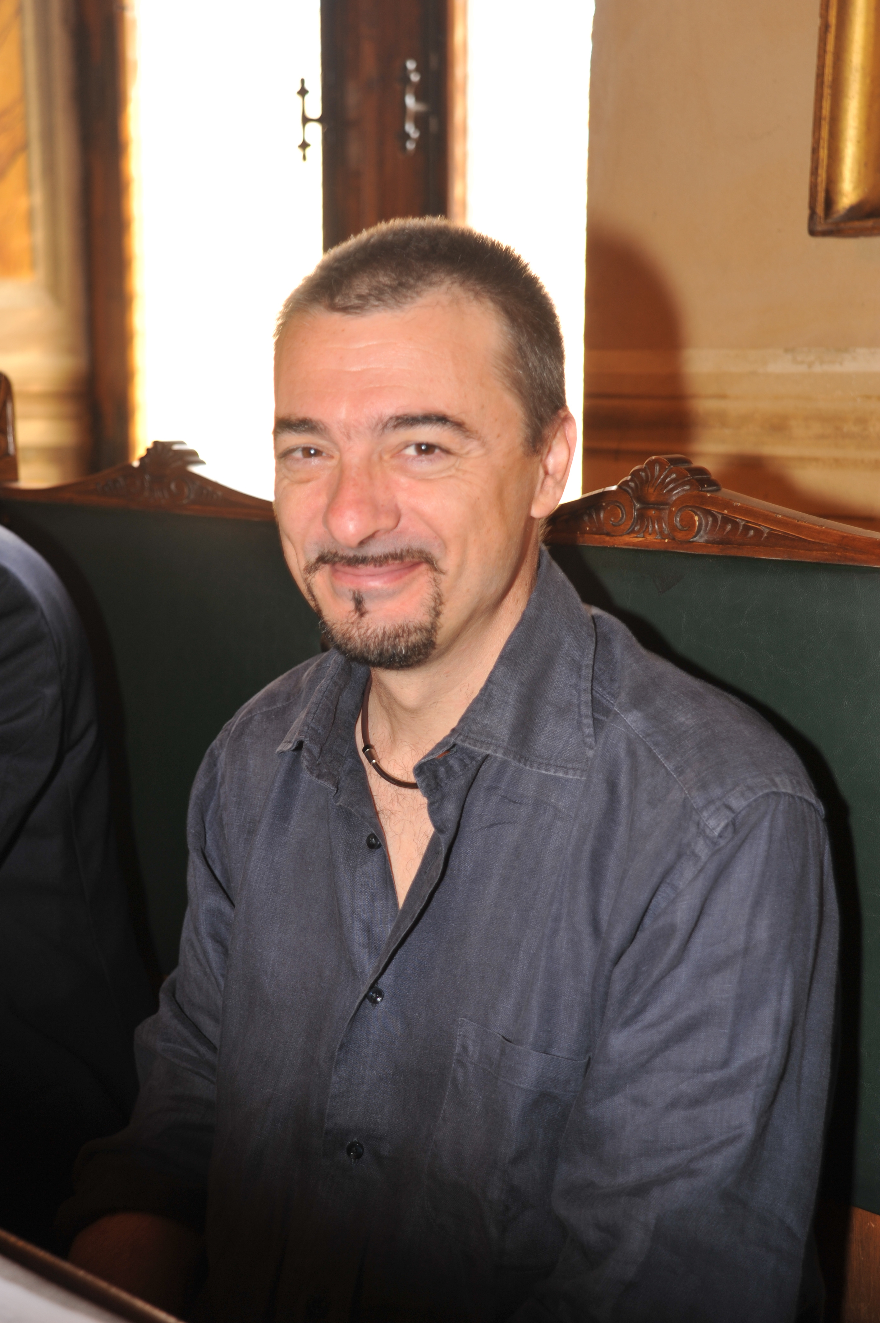 Nuova illuminazione in via Boccaccio