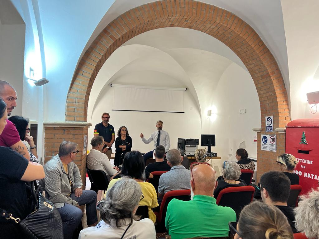 Il Comune incontra i commercianti: emessa ordinanza per contrasto alla microcriminalit� nel centro