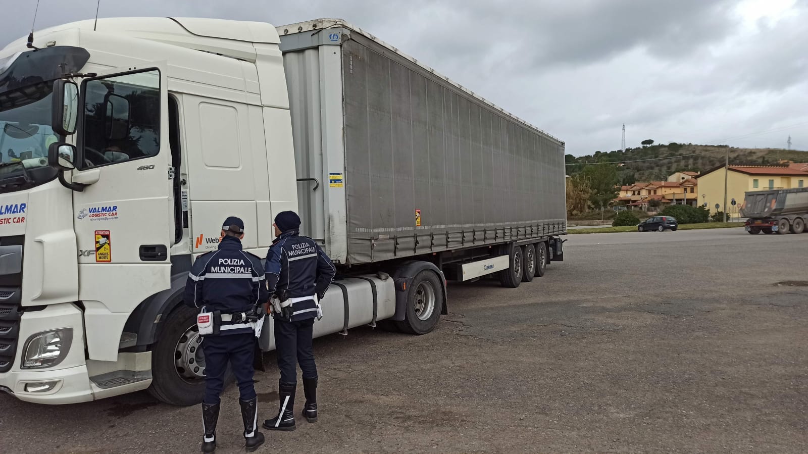 Controlli sullautotrasporto: la Polizia municipale avvia una nuova attivit