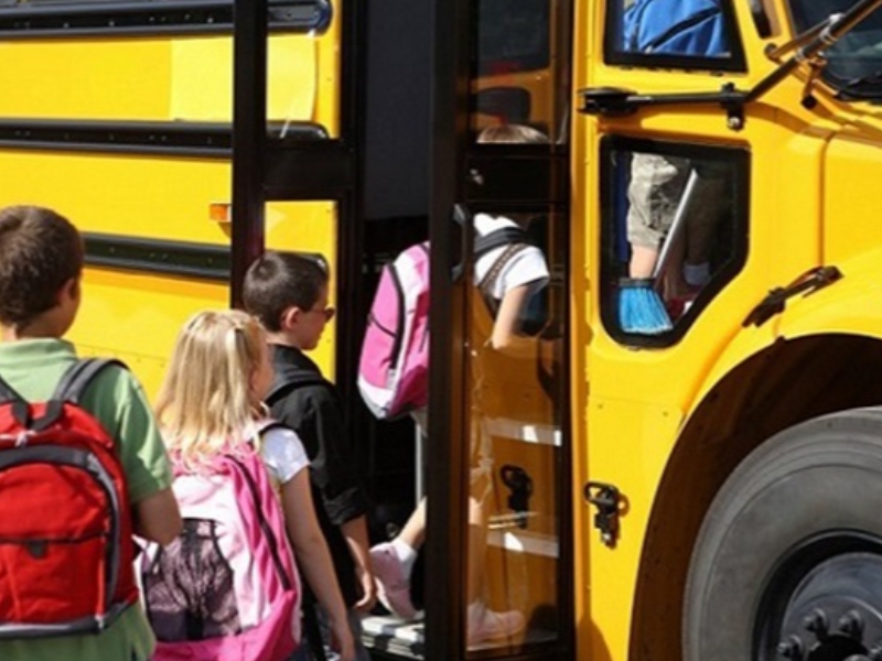 Il Comune stanzia le risorse per laccompagnamento sugli autobus anche per gli studenti delle scuole primarie